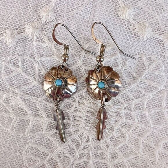 Vintage Sterling & Turquoise Flower Concho Feather Dangle Earrings - Picture 4 of 6